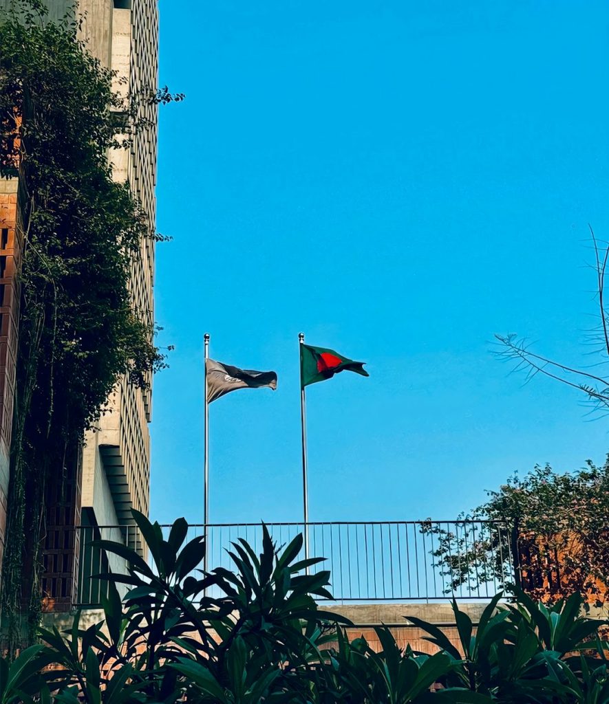 דיפלומטיה תחת אש: המו"מ בין רוסיה לארה"ב